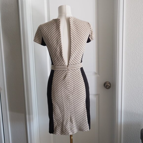 J Crew Black and Cream Chevron Panel Patterned Preppy Fitted Midi Dress Size 000 - Picture 5 of 16